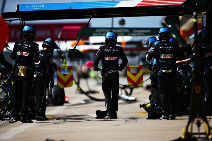 Se sospecha hasta de los ingenieros de Alpine